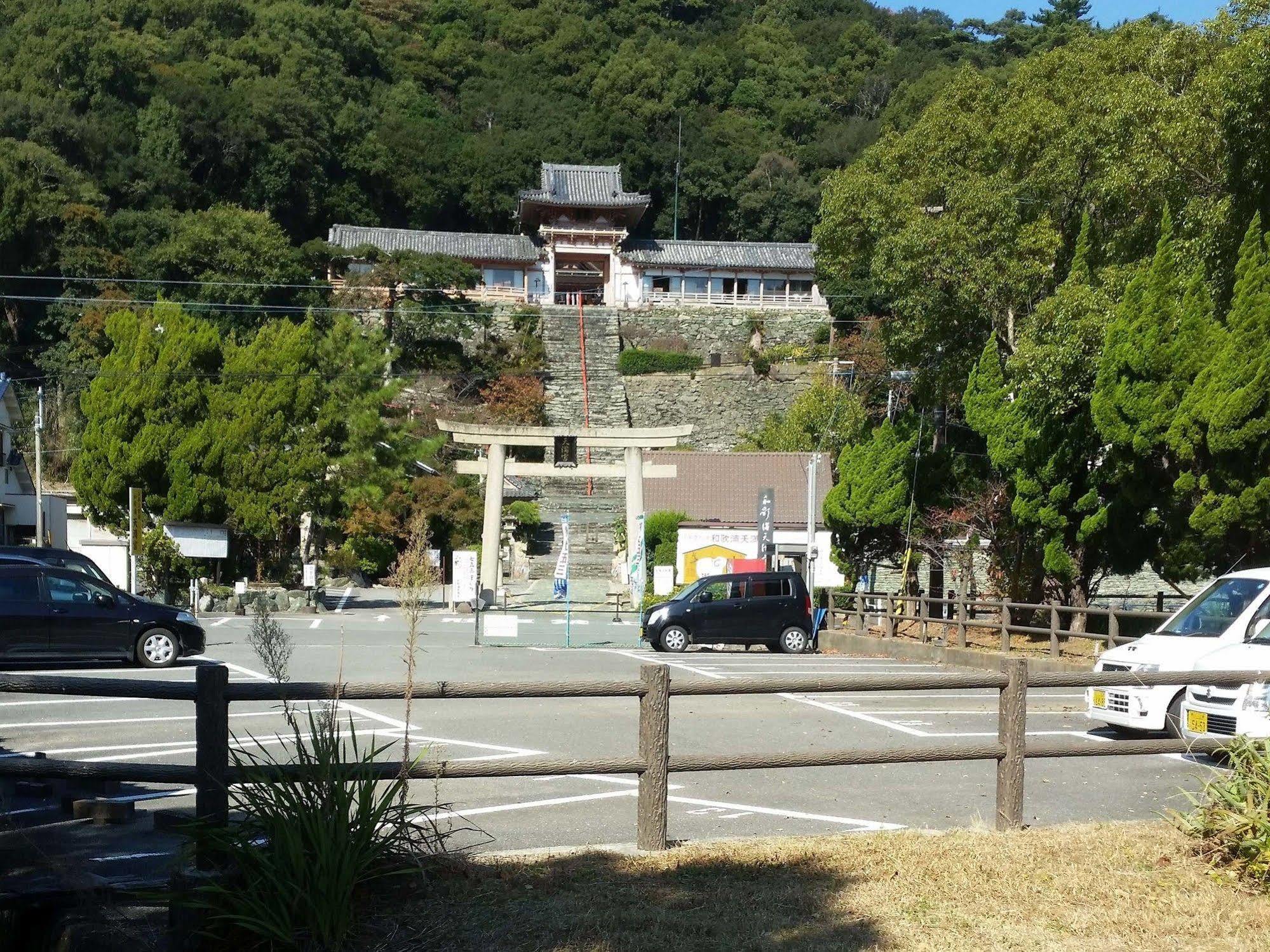 プチホテル和歌山家族団体専用個室 Екстер'єр фото